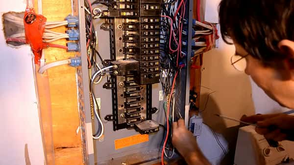 A photograph of Circuit Breaker Installation in Tampa